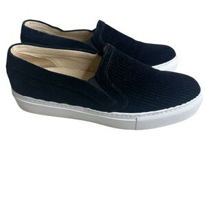 M. Gemi Women’s Black Corduroy Shoes. Size 40.5